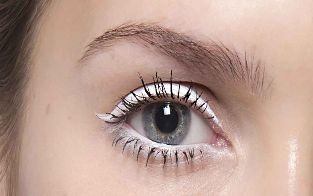 Crayon yeux blanc les techniques